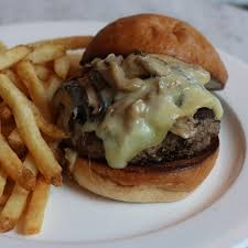 Bistro Niko signature dishes Broiled Hanger Steak & Pommes Frites
Au Poivre Burger
Mushroom Tarte